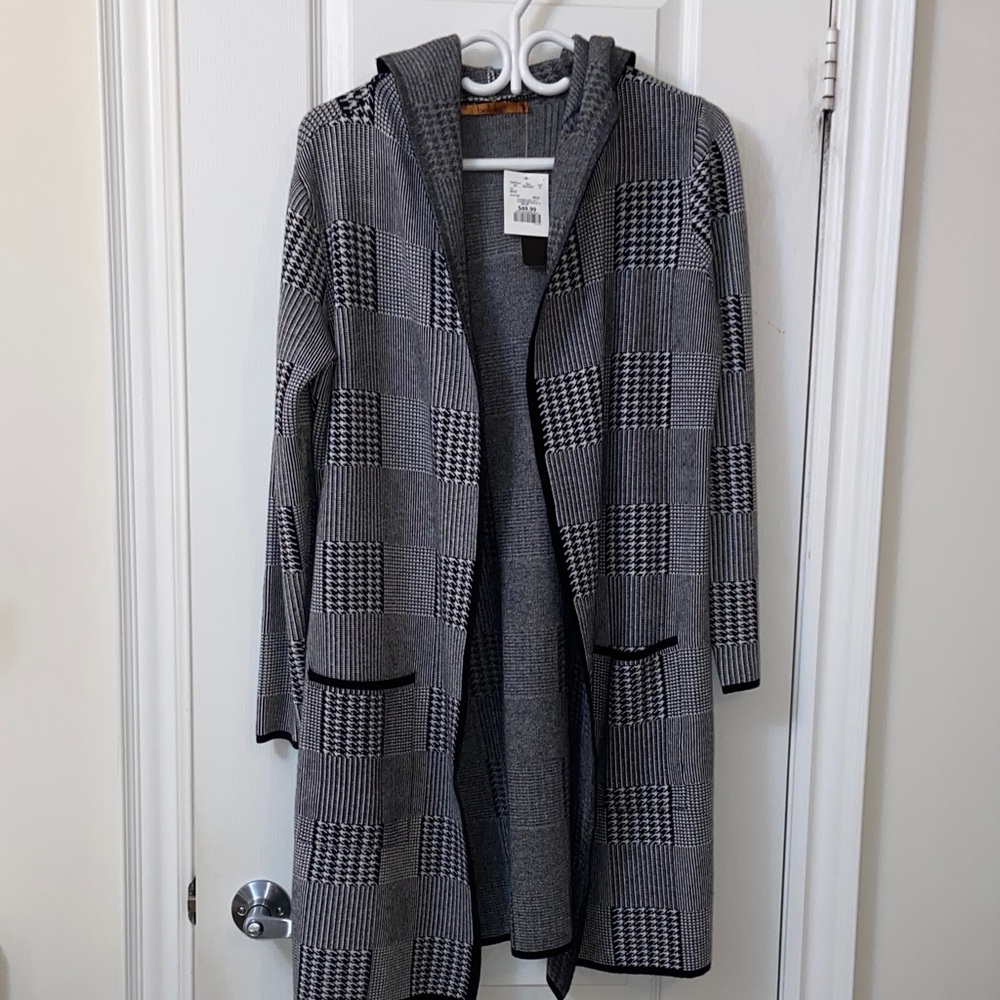 Bellini Black and White Checkered Cardigan